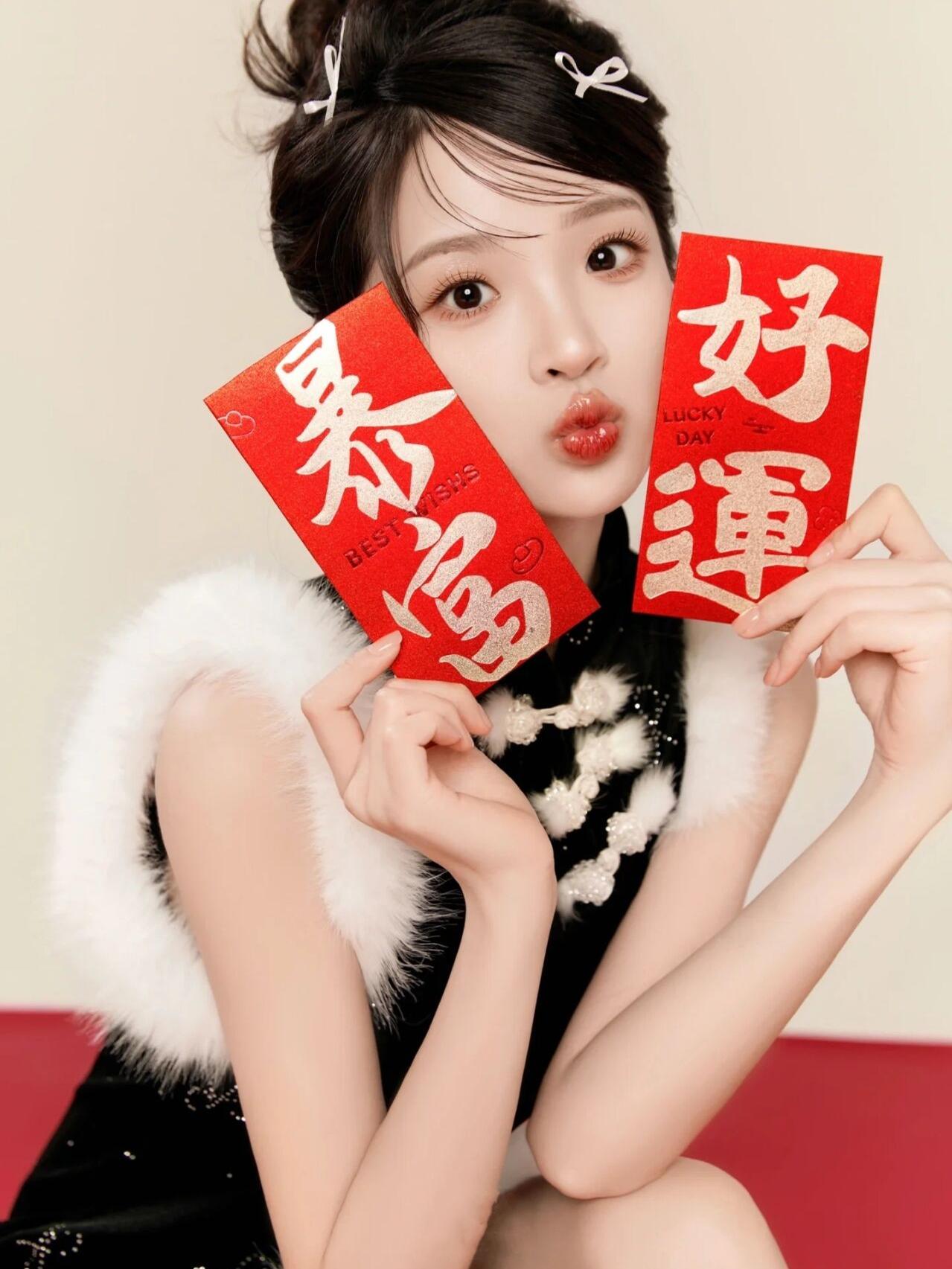 Tahun Baru 2025 Tahun Ular Kos - Photography Of The Year ulasan dan harga
