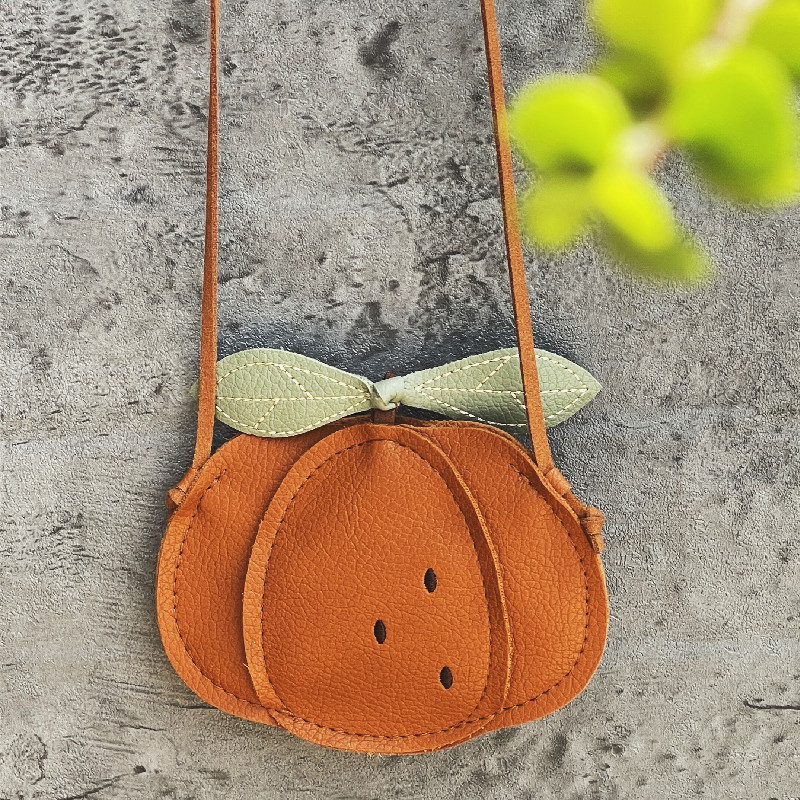 Tas selempang anak perempuan,  - Photography Of The Year ulasan dan harga